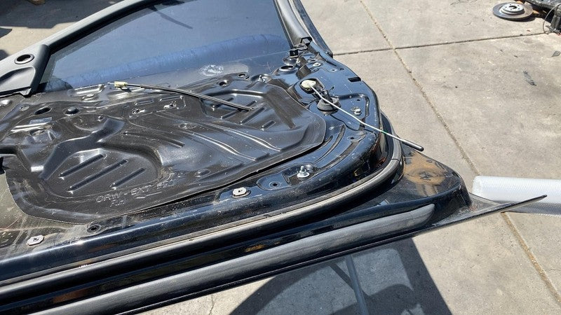 ⭕ 2014-2019 Chevrolet Silverado 1500 Front Right Door Shell Panel RH Black U8555