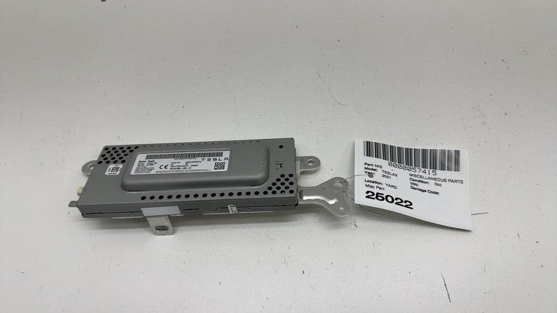 107974900D ⭕ 2017-2023 Tesla Model 3 Harman Becker Radio FM/HD Receiver Module 1079749-00-D