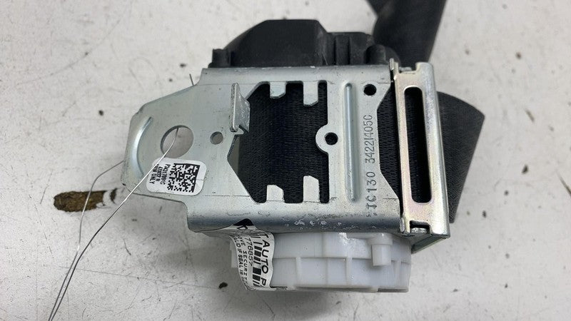 ⭕ 2023 Jeep Wrangler 4XE JL Rear Left 2nd Row Seat Belt & Retractor P6