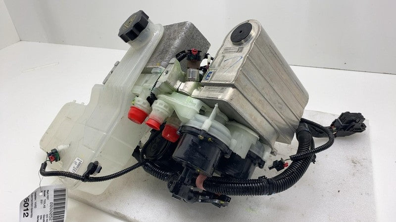 150685900D 2021-2024 Tesla Model S Super Beam Thermal Supermanifold Coolant Pump Reservoir