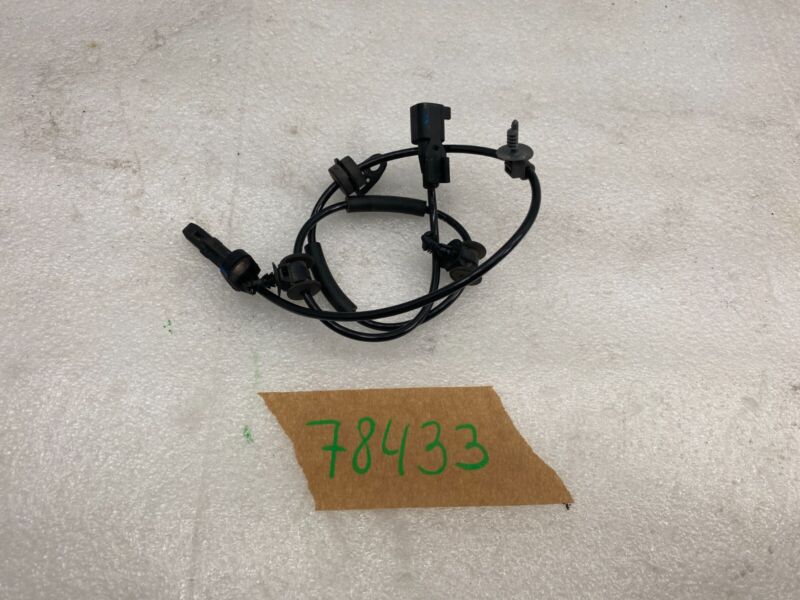 2017-2023 Tesla Model 3 Y Front Left or Right Anti-Lock ABS Wheel Speed Sensor