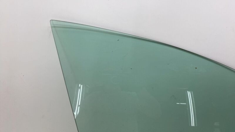 E6 43R-001074 2012-2015 Tesla Model S Front Passenger Side Door Window Glass Right 43R-001074