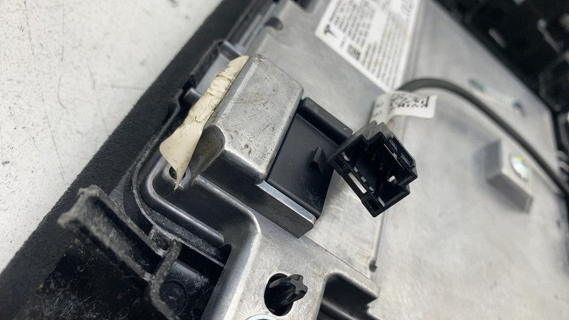 ⭕ 21-24 Tesla Model X S Inductive Wireless Phone Charger Assembly 1615