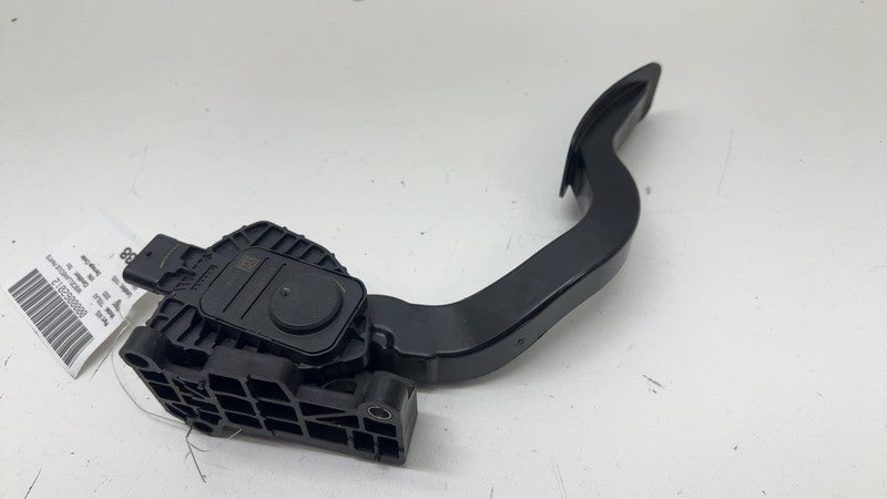 ⭕ 2017-2023 Tesla Model 3 Front Accelerator Pedal Throttle Sensor Pad