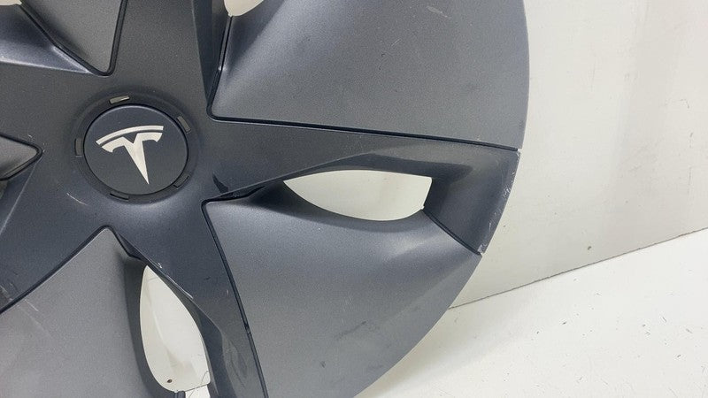 1044231-B ⭕ 2017-2020 Tesla Model 3 Wheel Rim Cover Aero Center Cap 18" inch 1044231-B