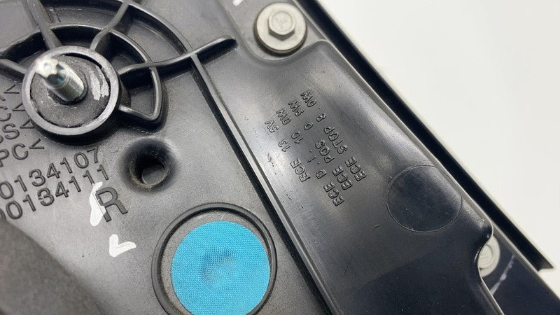 ⭕ 2012-2022 Tesla Model S Rear Taillight LED Outer Tail Lamp Right 600