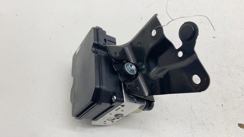 ⭕ 2023 2024 2025 Toyota Prius ABS Anti Lock Brake Pump Module Unit 445