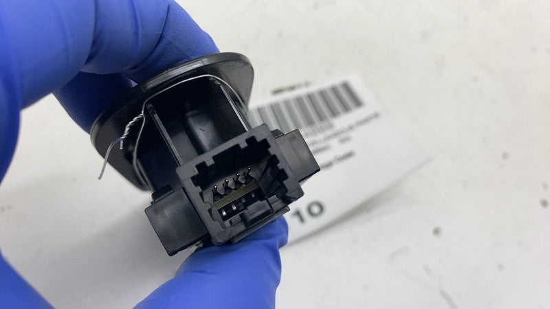 PT00780769 B ⭕ 2025 Rivian R1S Light Guide Back Cover Bezel Assembly PT00780769-B