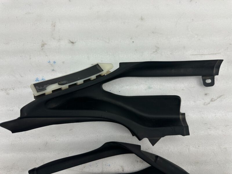 106460200B ⭕16-20 Model X Front Left/Right Bonnet Hood Hinge Trim 1064602-00-B/1064603-00-B