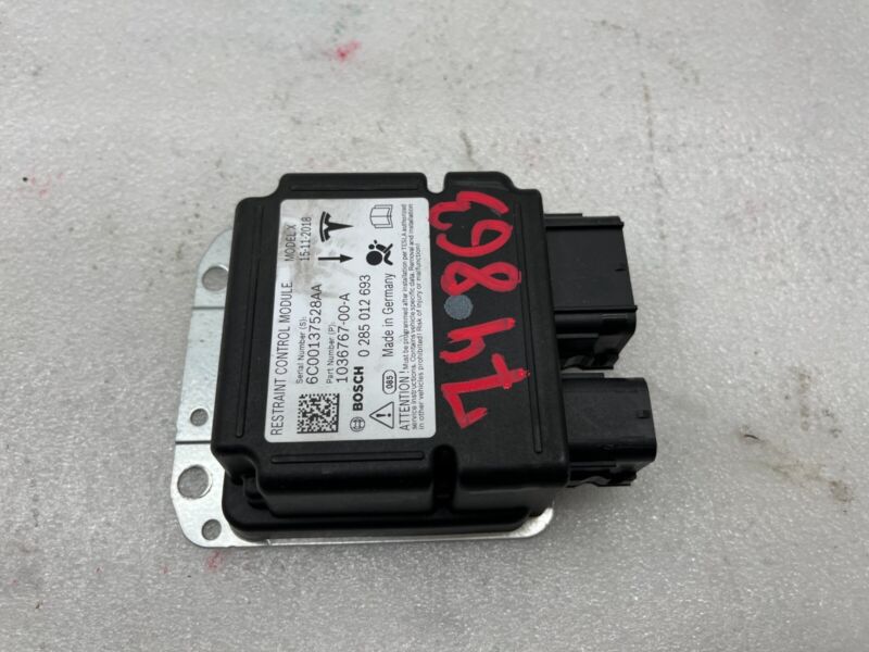 103676700A ⭕ 16-20 Tesla Model X Safety Restraint Control Module (Crash Data) 1036767-00-A