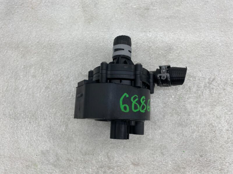 103534800G 2016-2020 Tesla Model S X Cooling System Auxiliary Water Coolant Pump FWD Assy