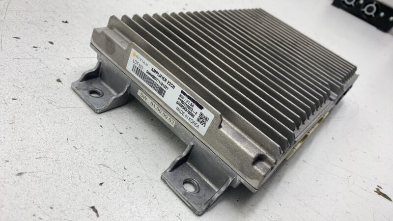PT00012023F 2022 2023 2024 Rivian R1S Radio Audio Amplifier 22CH AMP Control Module Unit OEM