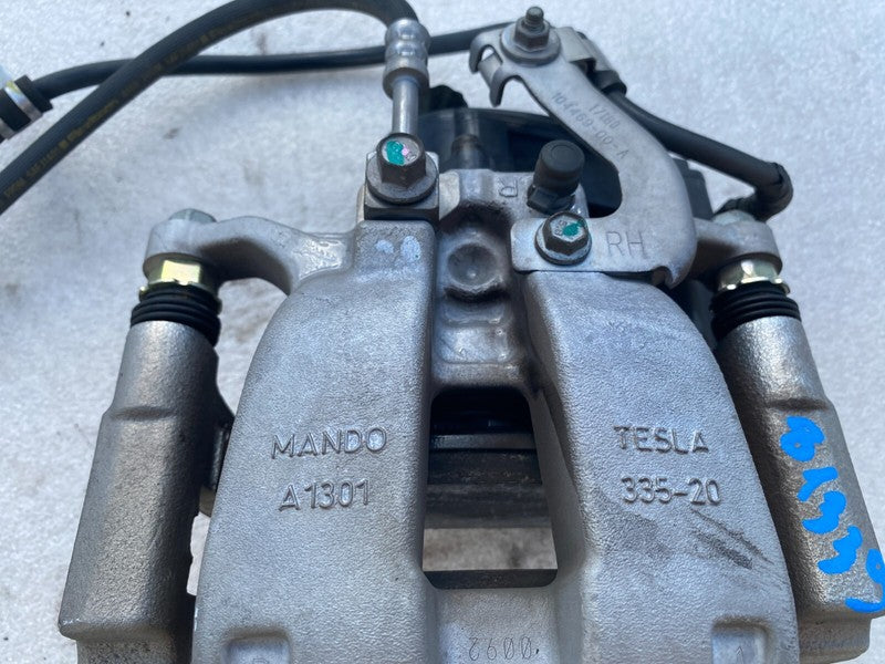 104469-00-A ⭕ 2017-2023 Tesla Model 3 Rear Side Caliper w/ Brake Line Hose Right 104469-00-A