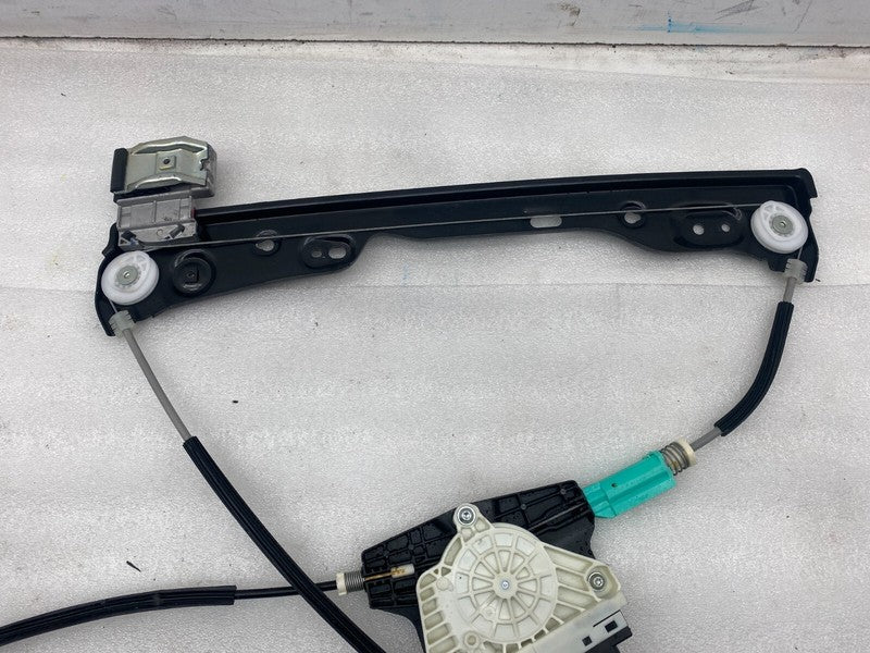 ⭕ 20-24 Tesla Model Y Front Passenger Side Door Window Regulator & Mot