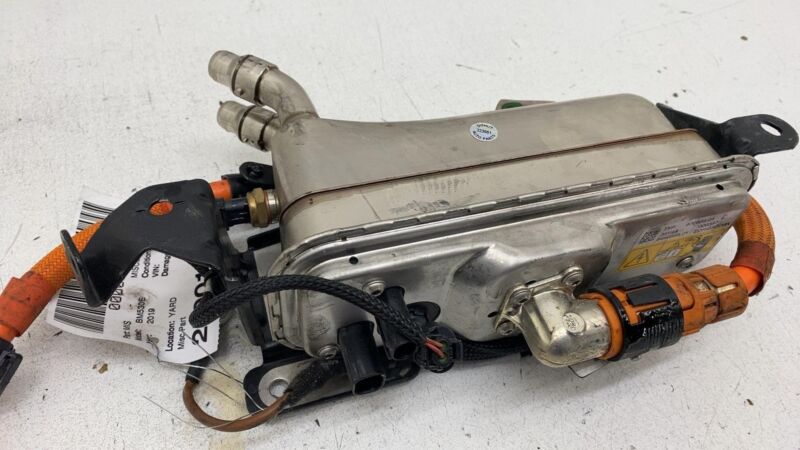 9490555 2018 2019 2020 BMW 530e G30 Electric Coolant Flow Water Auxiliary Heater Unit