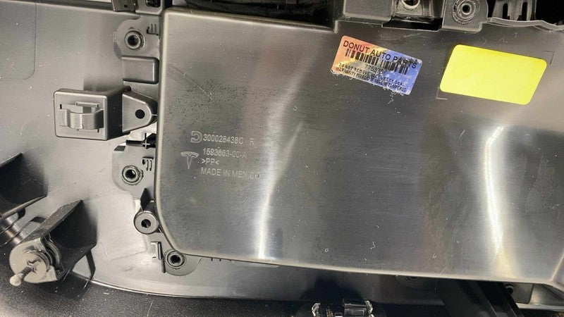 ⭕ 2021-2023 Tesla Model 3 Front Right Interior Door Panel Trim Card 15