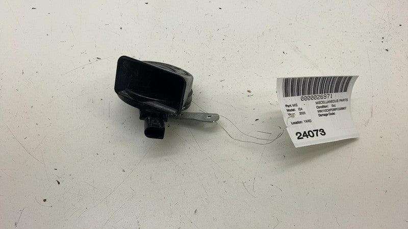 11K 951 206 ⭕ 2021-2023 Volkswagen ID.4 FIAMM Low Note Tone Horn Signal w/ Bracket 11K951206