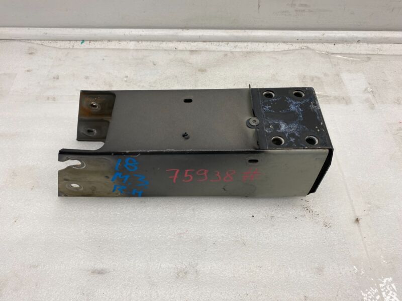 ⭕ 2017-2022 Tesla Model 3 M3 Front Right Reinforcement Rail Extension Crash Can
