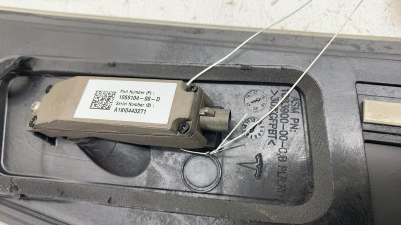 ⭕ 2016-2020 Tesla Model S MS B-Pillar Glass Applique & Camera Right 10