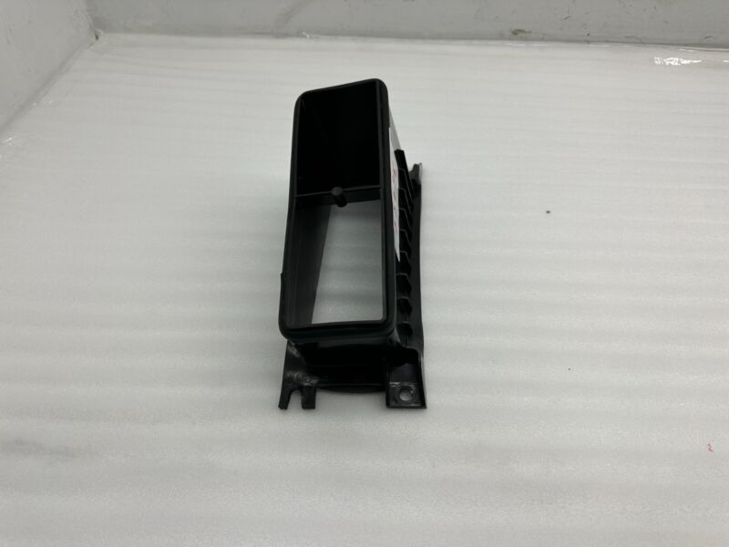104621100E 2016-2020 Tesla Model S X Air Conditioning HVAC Intake Duct Adapter Housing Assy