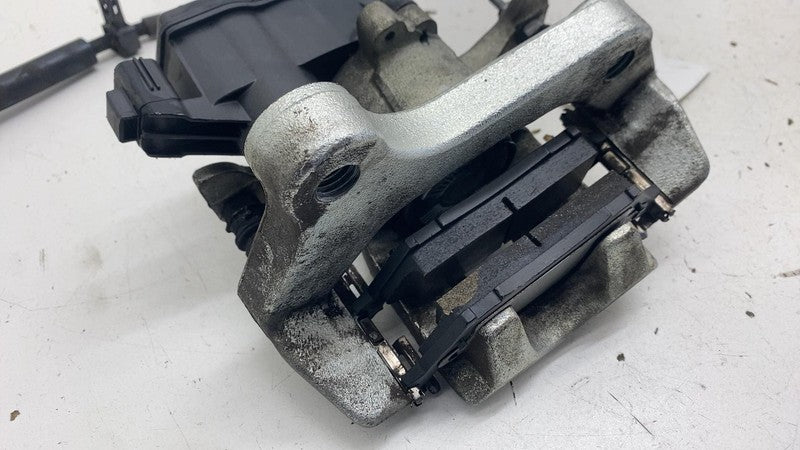 ⭕ 18-21 Lincoln Navigator Rear Passenger Side Caliper w/ Brake Hose Li