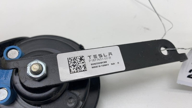 187743100B 2024 2025 Tesla Cybertruck Seger High Pitch Tone Horn 12V 510 Hertz with Bracket