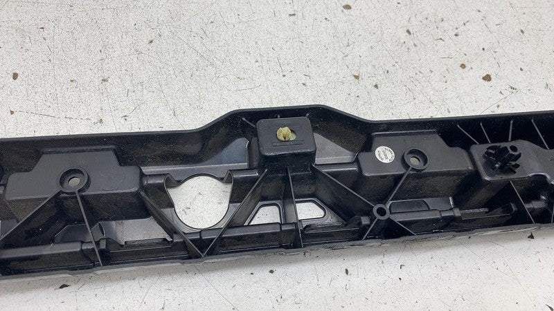 51777387343 2017-2022 BMW 530e Front Left Skirt Rocker Molding Panel Support Mount Bracket