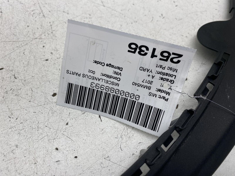 ⭕ 2017-2023 BMW 540i Front Right Door Window Frame Trim Cover RH OEM 5