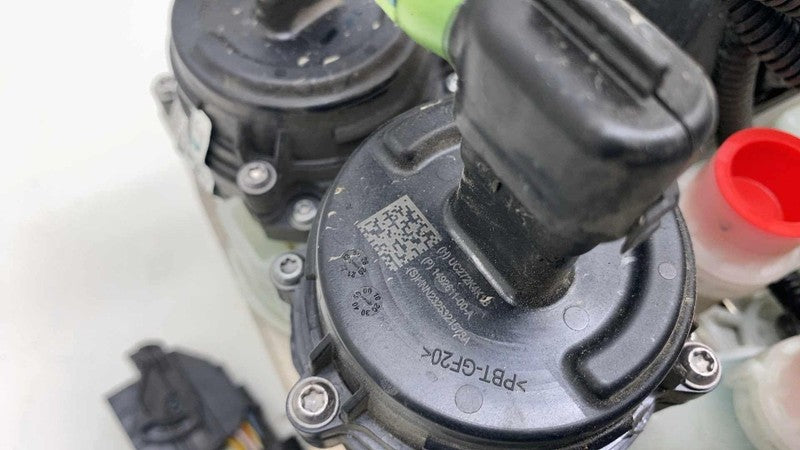 ⭕ 2020-2024 Tesla Model Y Supermanifold Refrigerant Chiller w/ Coolant