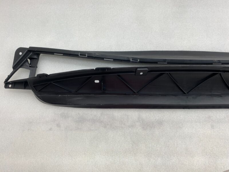 105784700D 2016-2020 Tesla Model S Front Upper Fascia Grille Cover Bumper Air Intake Duct