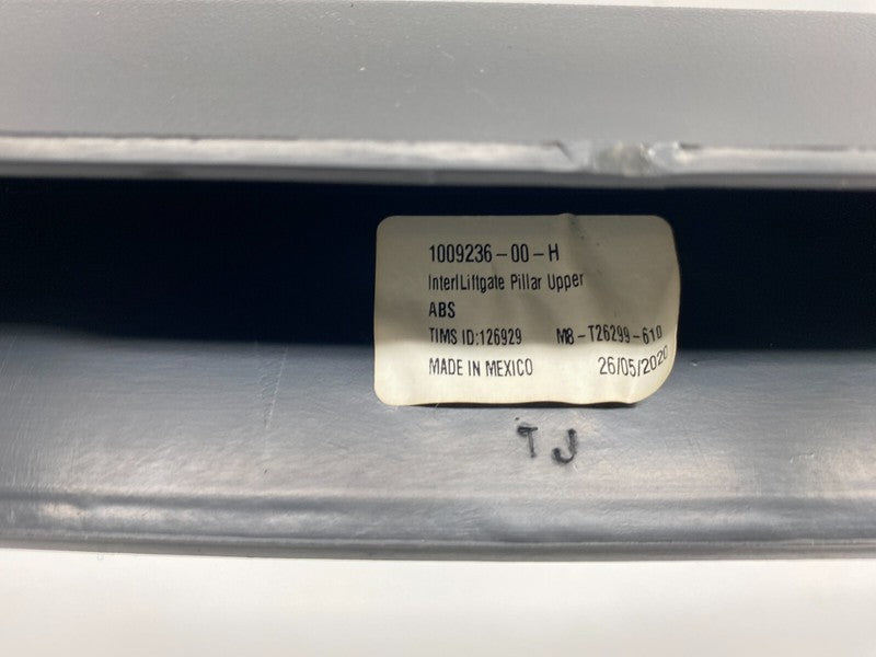 100923600H ⭕ 2016-2020 Model S Inner Left & Right + Upper Liftgate Pillar Trim 1009236-00-H