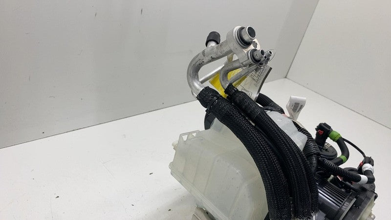 1547595A0F ⭕ 2021-2025 Tesla Model 3 Supermanifold Refrigerant Chiller w/ Coolant Reservoir