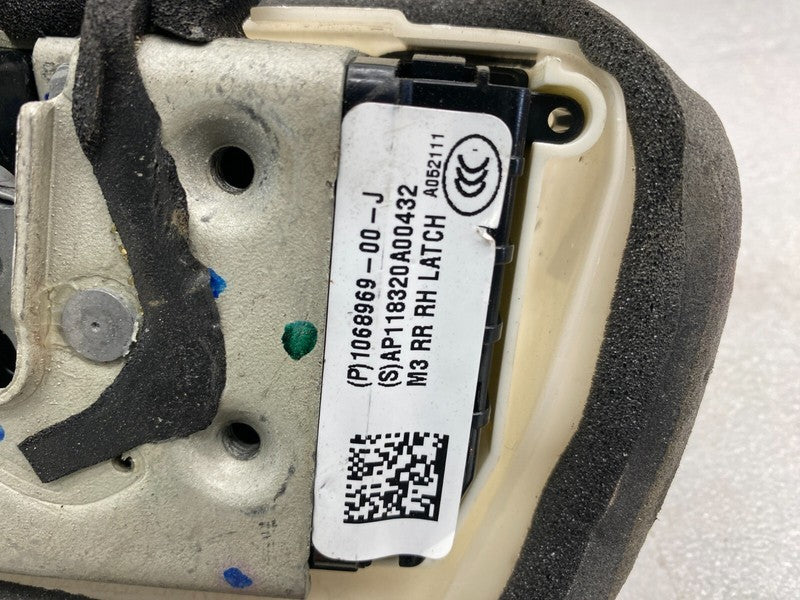 106896900J ⭕ 2017-2023 Tesla Model 3 Rear Right Door Lock Actuator Mechanism 1068969-00-J