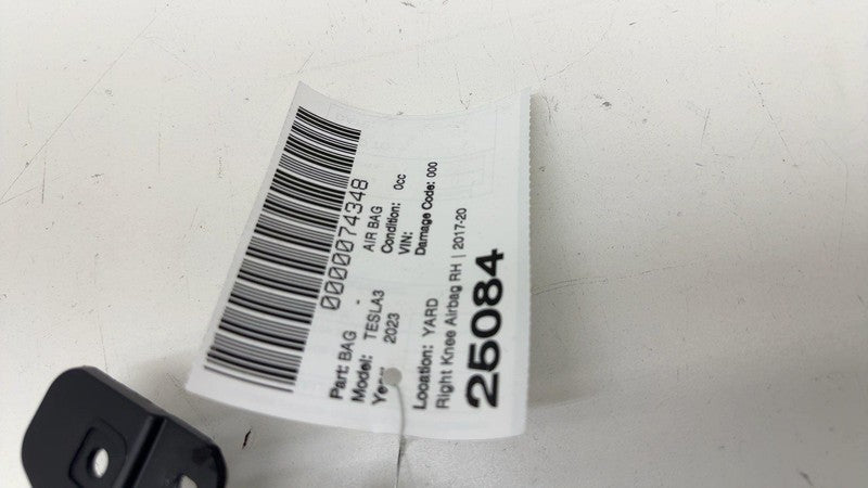 107782600D ⭕ 2017-2023 Tesla Model 3 Right Lower Knee Safety Airbag Module RH 1077826-00-D