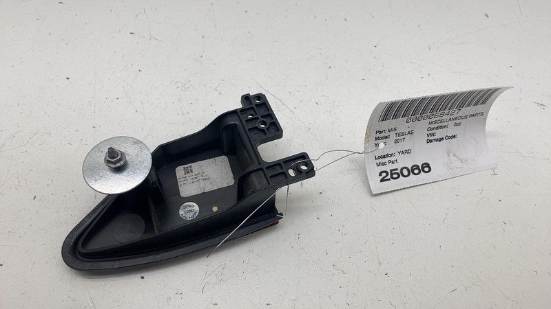 ⭕ 12-24 Model S X Rear Right Side Taillight Tail Lamp Reflector OEM 10