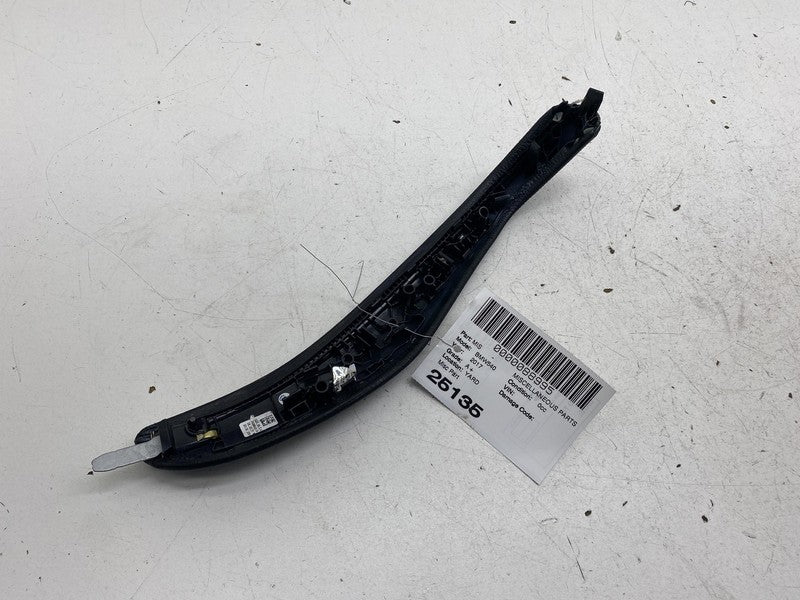 7438540 ⭕17-23 BMW 540i Front or Rear Passenger Side Door Pull Grab Handle Right 7438540