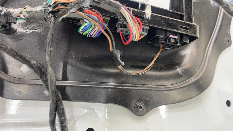 ⭕ 12-15 Tesla Model S Front Passenger Side Door Shell Panel Right Whit