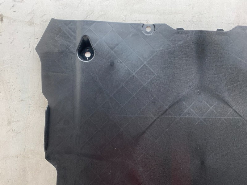 1499151 00 A 2021-2023 Tesla Model 3 Y Front Undertray Lower Chassis Splash Protection Board