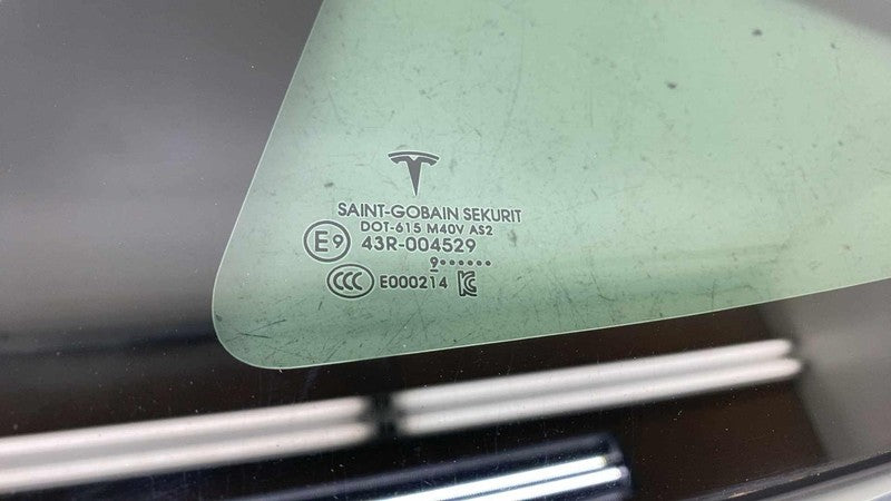 108070300H ⭕ 2017-2020 Tesla Model 3 Rear Left Quarter Fixed Window Glass LH 1080703-00-H