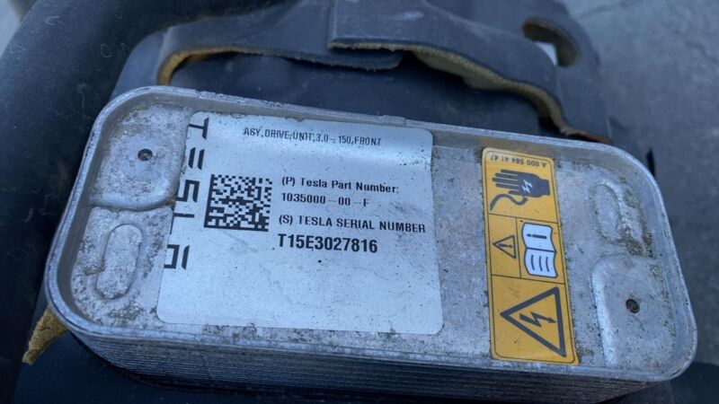 1035000-00-F ⭕14-18 Tesla Model S X Electric Engine Motor Front Small Drive Unit 1035000-00-F