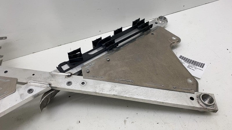 6879520 ⭕ 14-21 BMW i3 Rear Suspension Subframe Strut Brace Axle Support Bracket 6879520