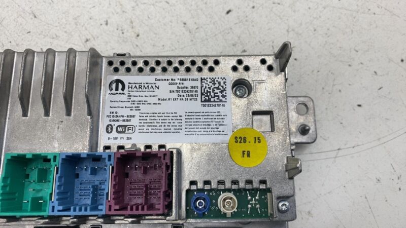68581510AD ⭕ 22 Chrysler Pacifica UConnect 5 Multimedia Receiver Radio 68581510A