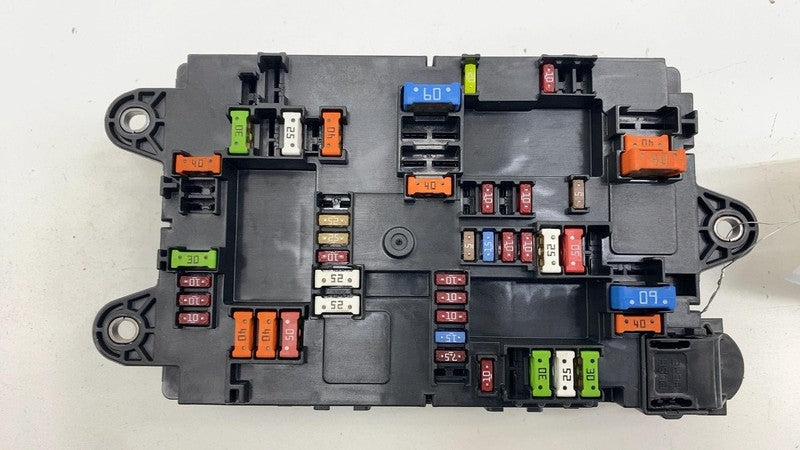 ⭕ 22-24 Rivian R1T R1S Passenger Side Fuse Junction Relay Box Right PT