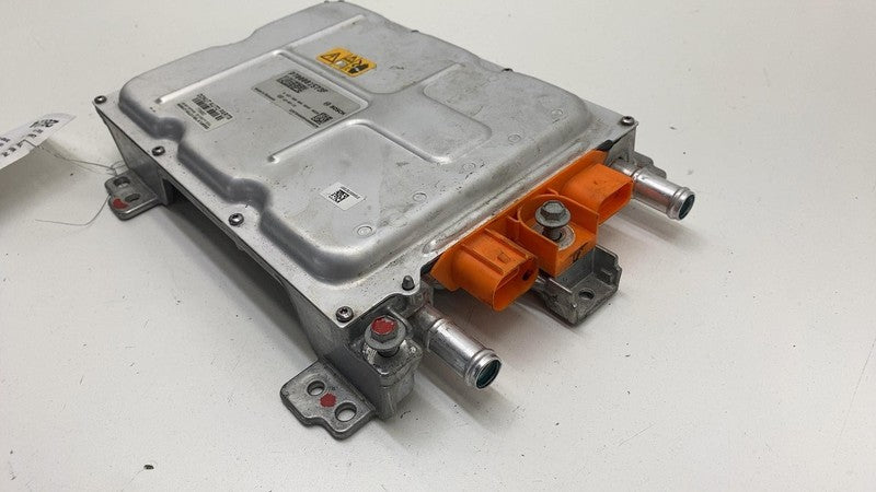 PT00001573-F ⭕22-24 Rivian R1T R1S Front DC to DC Power Converter Control Module PT00001573-F