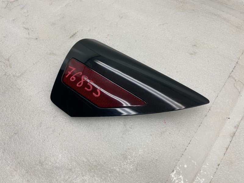 ⭕ 2017-2023 Tesla Model 3 Rear Right Taillight Taillamp Reflector OEM BROKEN TAB