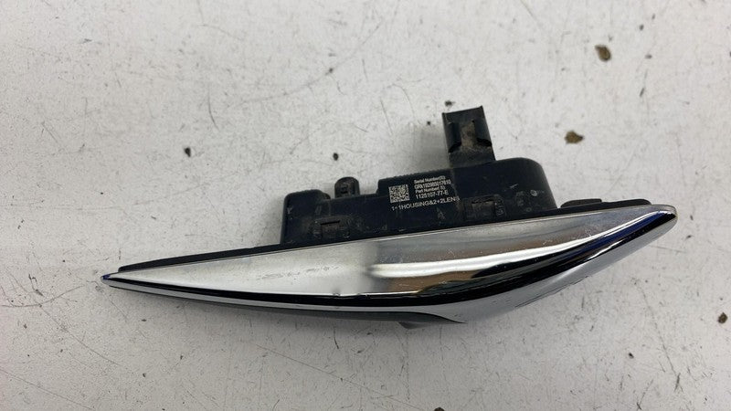 ⭕17-20 Tesla Model 3 Front Right Repeater Turn Signal Fender Camera 11