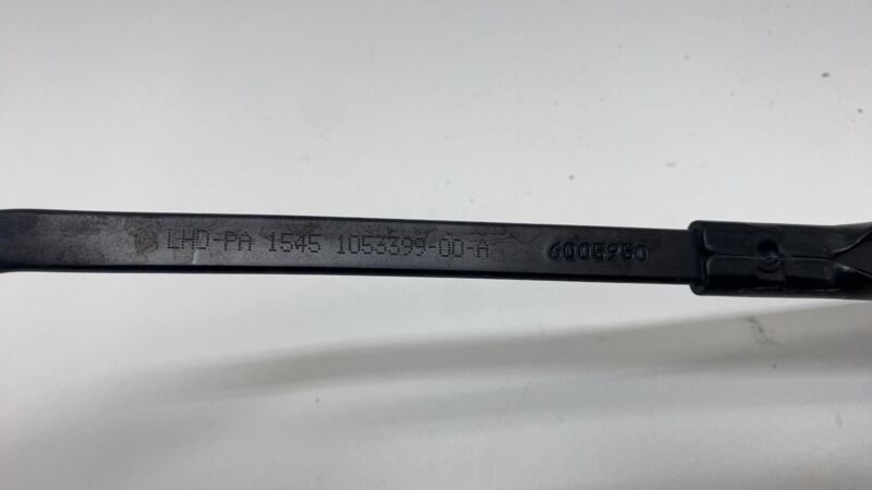 105339900A 2012-2020 Tesla Model S MS Front Passenger Side Windshield Wiper Arm Right Assy
