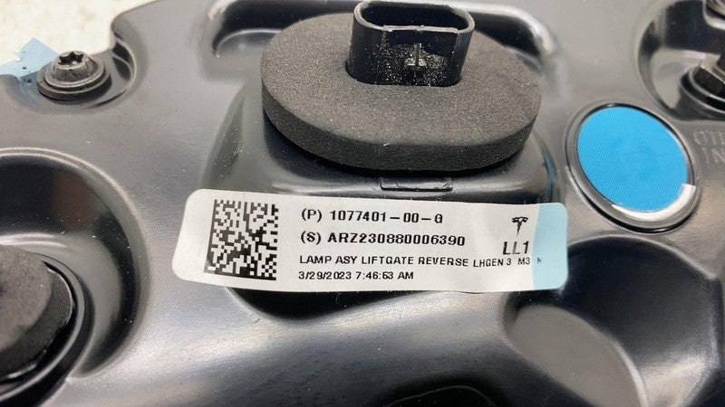1077401 00 G ⭕ 2017-2023 Model 3 Rear Left Inner Taillight LED Tail Lamp 3-Pin 1077401-00-G