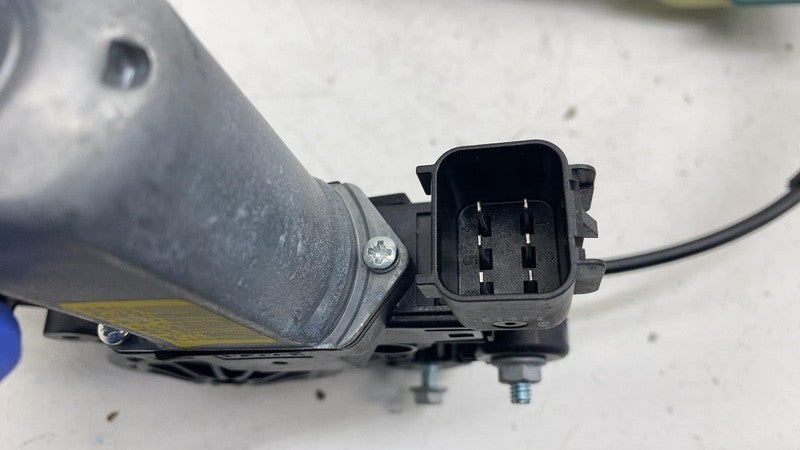 PT00009556-K ⭕ 2022-2025 Rivian R1S Rear Driver Side Window Regulator Motor Left PT00009556-K