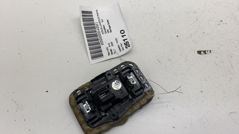 716983512 ⭕ 2025 Rivian R1S Driver Side Interior Lamp Light Assy C100740252-C / 716983512